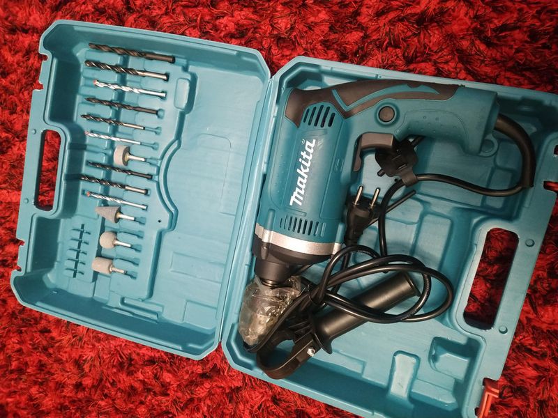 Какую дрель купить: анализ дизайна дома и работы